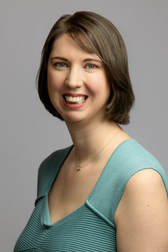 Headshot of Shari Smith, Executive Assistant & Chief of Staff